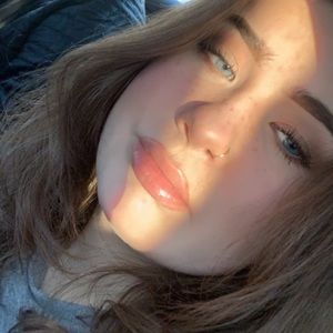 Meet your Posher, Skye